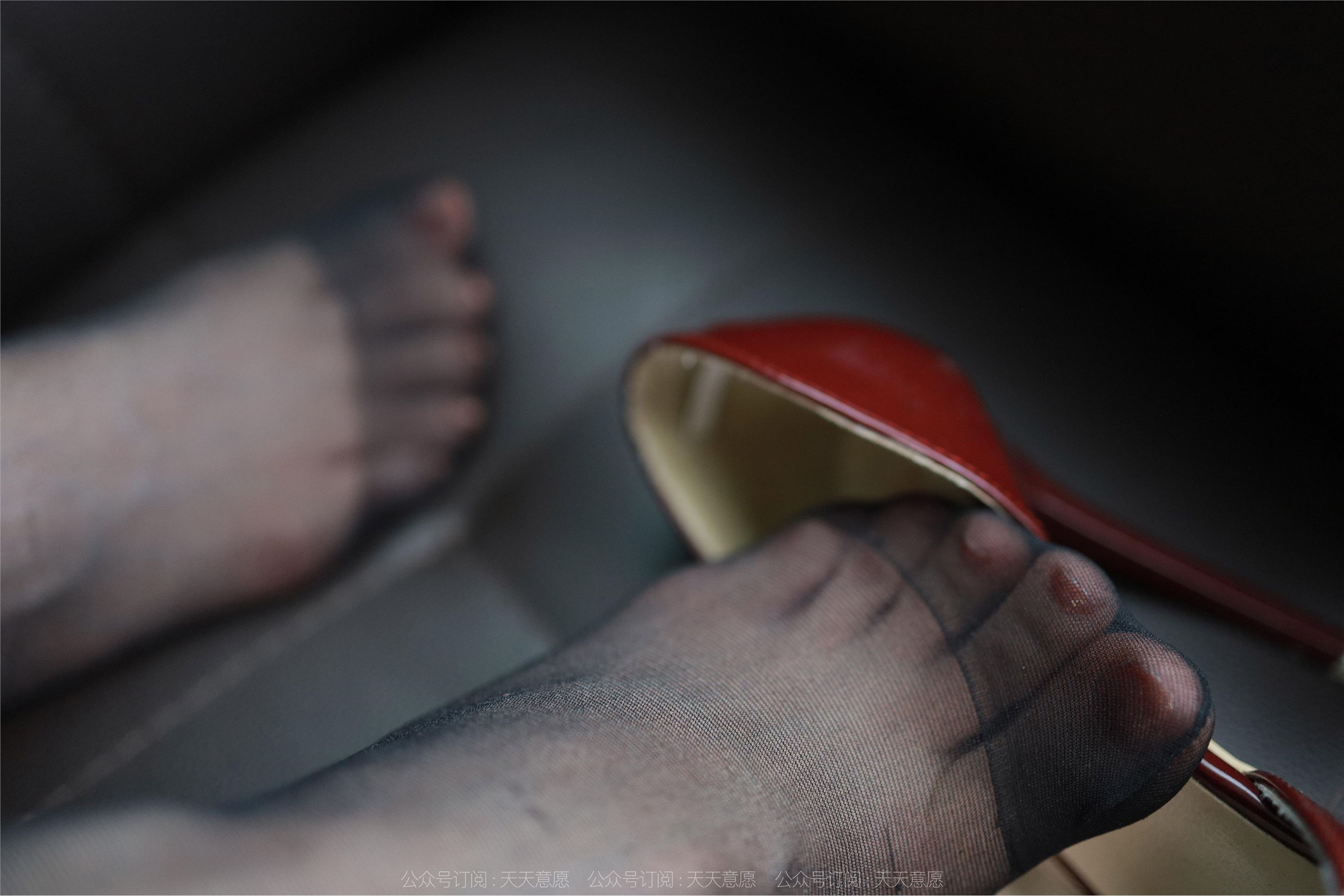 IESS异思趣向  2022.12.11 丝享家 1295 团团《暗里着迷》